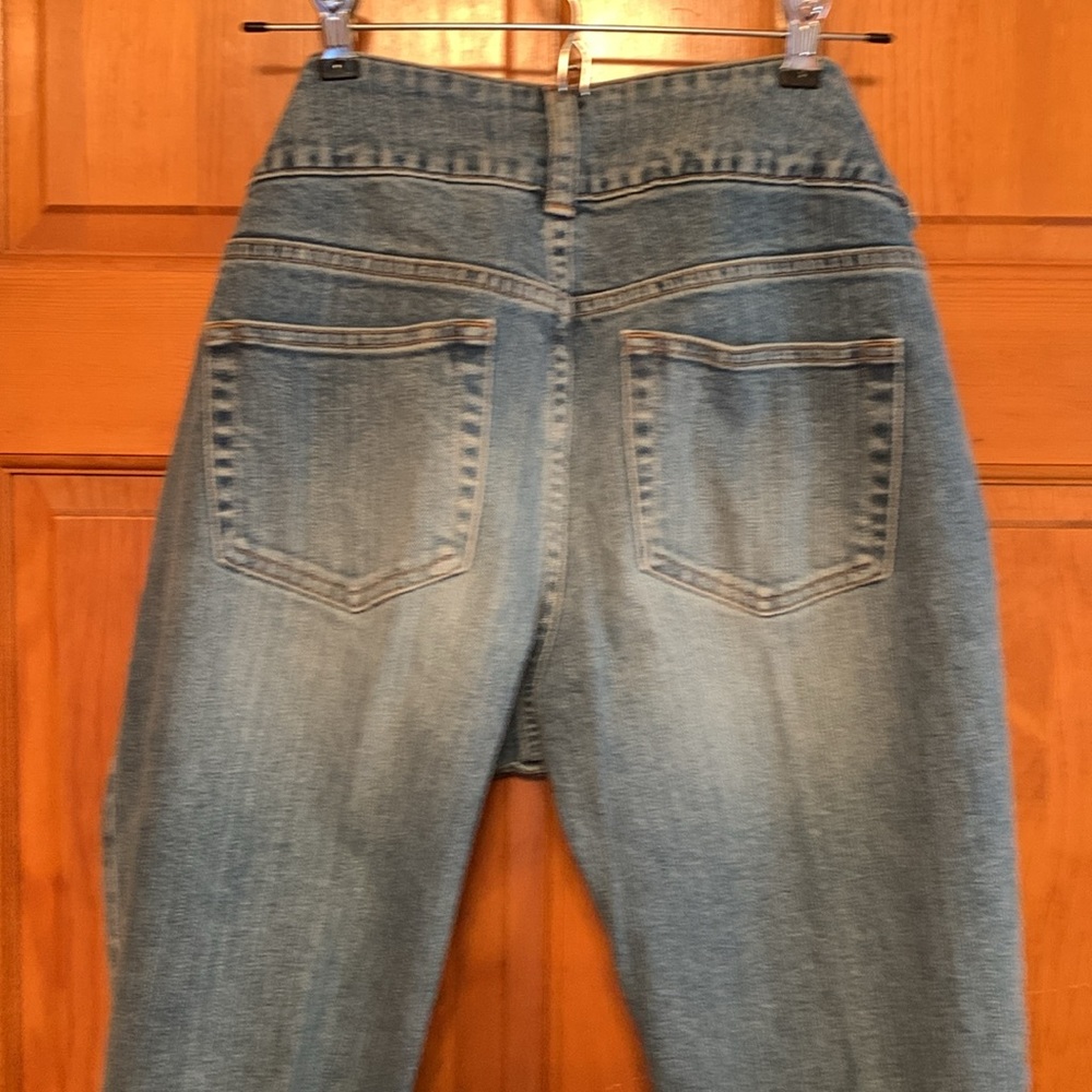 Victoria’s Secret London Jeans - Picture 3 of 5